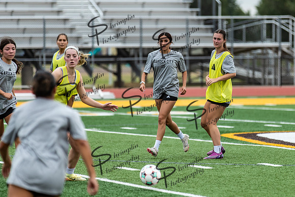 2025 GCCC Womens Soccer First Practice 0010