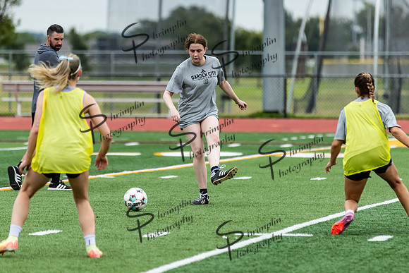 2025 GCCC Womens Soccer First Practice 0017