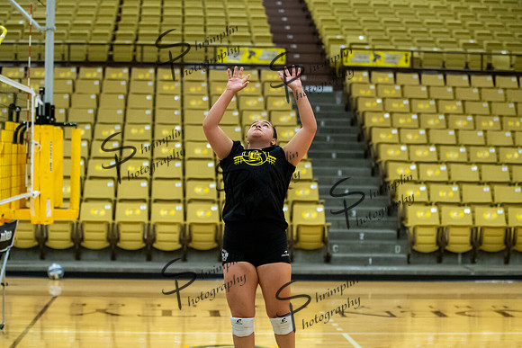 2025 GCCC Volleyball First Practice 0032