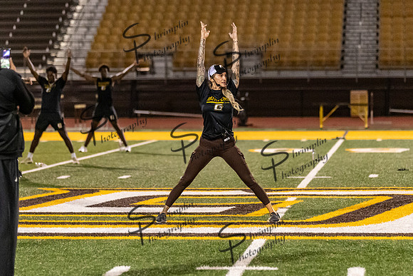 GCCC Football Yoga on the Field with Destiny Owen 0048