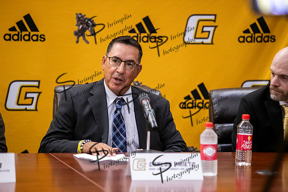Carlos Prieto Introductory Press Conference 0025