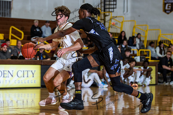 GCCC vs Pratt Community College M 0017