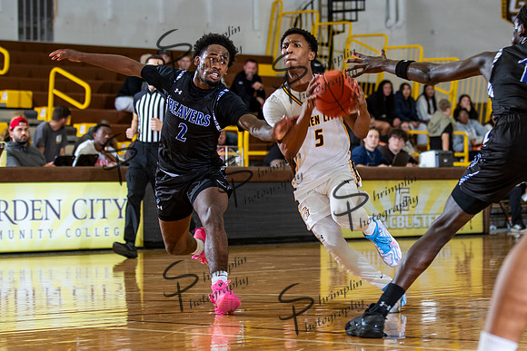 GCCC vs Pratt Community College M 0025