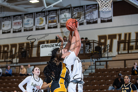 GCHS vs Wichita Southeast High School G 0016
