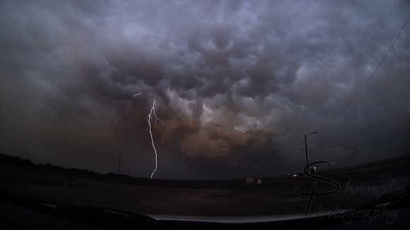 2013.05.18 - Tornado 012 - Lightning04-01