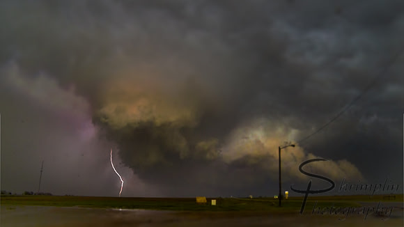 2013.05.18 - Tornado 016 - Lightning07-01