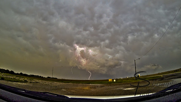 2013.05.18 - Tornado 015 - Lightning05-01