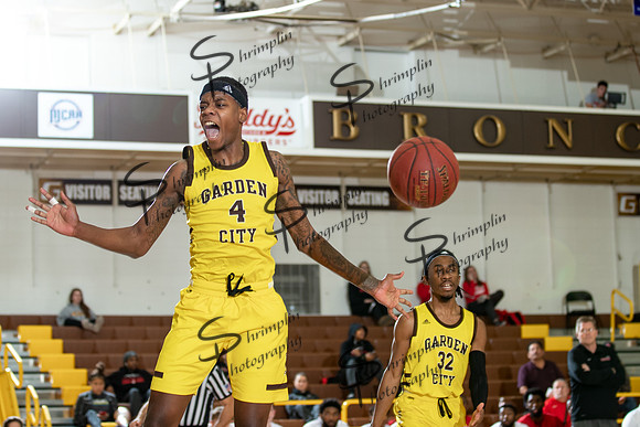 GCCC vs Coffeyville Community College M 0033