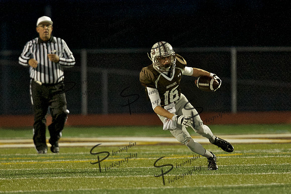 GCHS vs Hutchinson High School 042