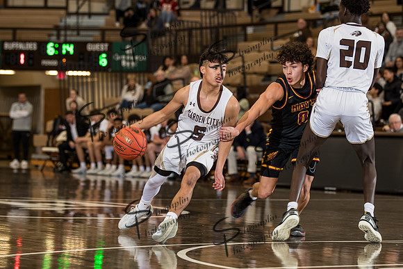 GCHS vs Hays High School B 0014