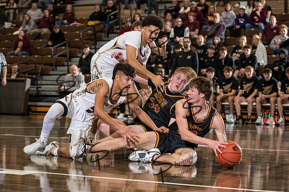 GCHS vs Hays High School B 0024