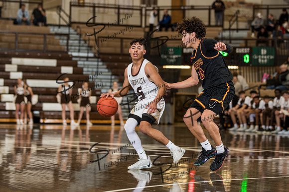 GCHS vs Hays High School B 0028