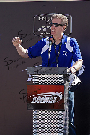 Hollywood Casino 400 NASCAR Sprint Cup Series Race @ Kansas 0101