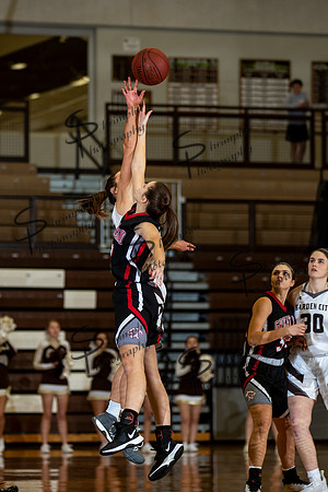 GCHS vs Great Bend High School G 0005
