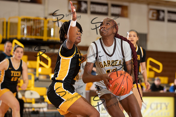 GCCC vs Fort Hays Tech Northwest W 0025