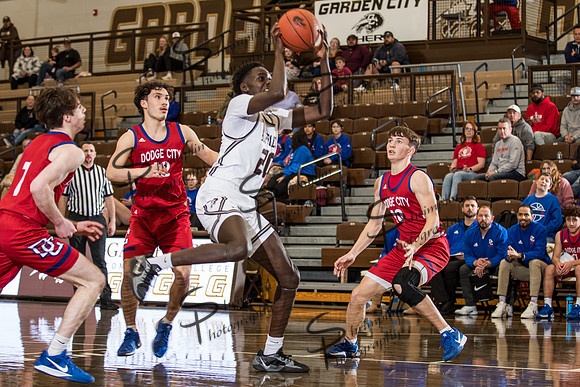 GCHS vs Dodge City High School B 0029
