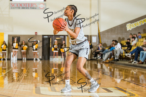 GCCC vs Cowley College W 0016