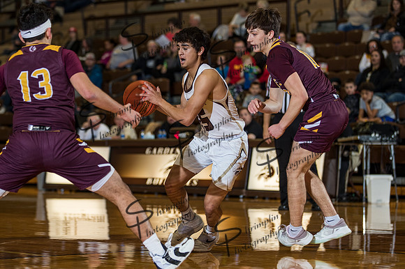 GCHS vs Hays High School B 0015