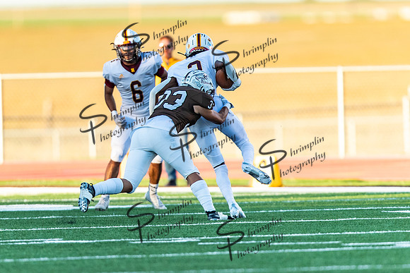 GCHS vs Hays High School 0049